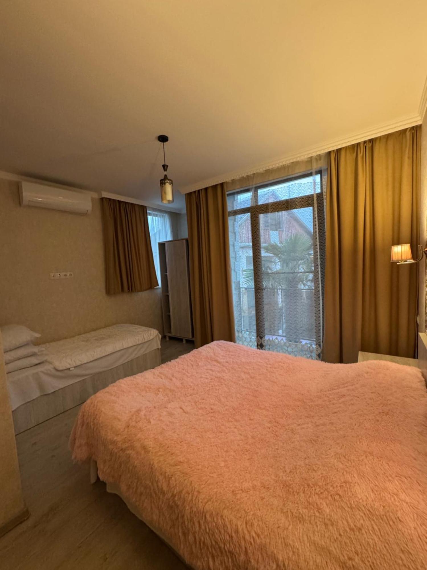 Papillon Appartement Chakvi Buitenkant foto